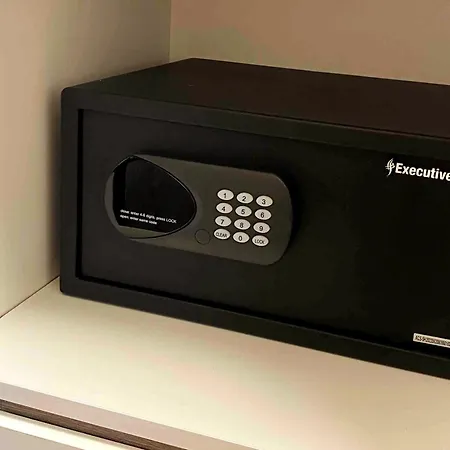 Danaos Seaside 103 With Pool In Tourist Area * Paphos