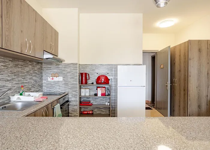 Daire Danaos Seaside 103 With Pool In Tourist Area