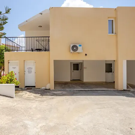 Danaos Seaside 103 With Pool In Tourist Area Paphos