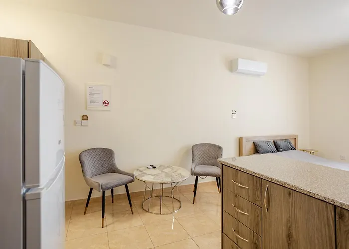 Danaos Seaside 103 With Pool In Tourist Area 公寓 *